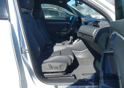 2025 Audi Q3 Premium 45 Tfsi S Line Quattro Tiptronic from USA, damaged, VIN WA1DECF3XS1083224